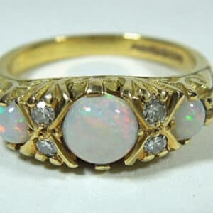 18ct Gold Opal and Diamond ring