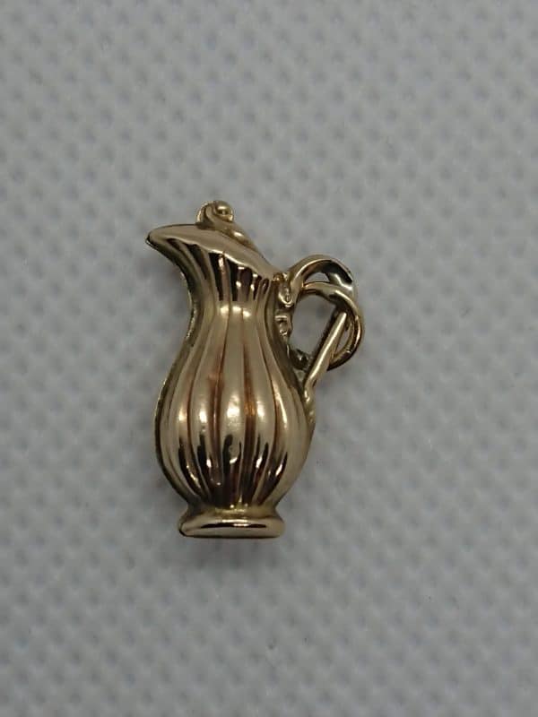 9ct Gold jug charm or pendant