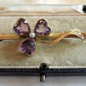 15ct Gold Amethyst and Seed Pearl Shamrock Brooch