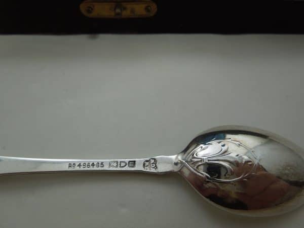 Silver Art Nouveau Teaspoons London 1907 - Image 6