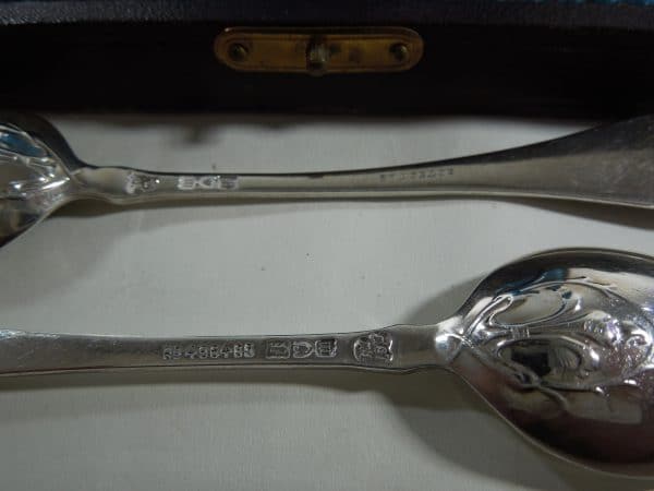 Silver Art Nouveau Teaspoons London 1907 - Image 5