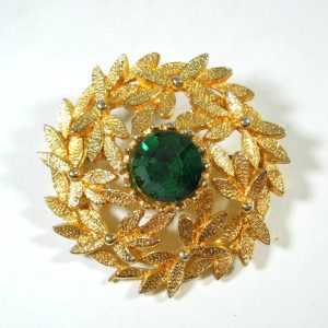 Vintage Green Stone Brooch Pin
